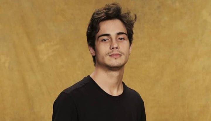 Mesmo após assinar com a Netflix, Danilo Mesquita segue como alvo da Globo para protagonizar novela