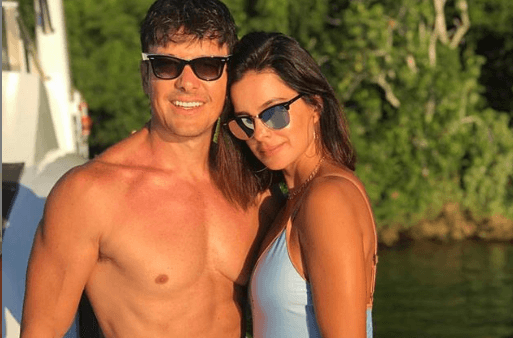 Foto de Rodrigo Faro de sunga rouba a cena entre seguidores