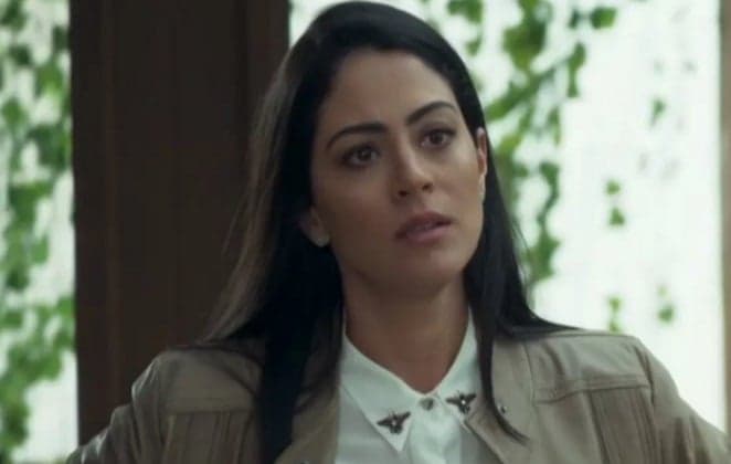 O Tempo Não Para: Para defender Marocas, Waleska contraria pai de seu filho