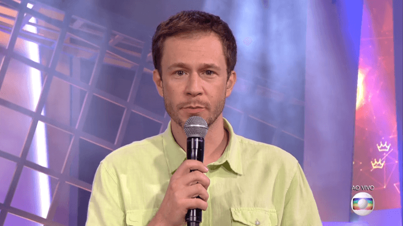 Tiago Leifert no comando do BBB19 (Foto: Reprodução/Globo)