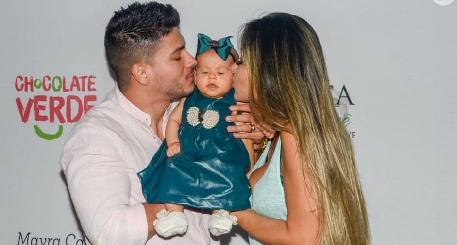 Mayra Cardi, casada com Arthur Aguiar, fala sobre separação: "Não é fácil partir amando"