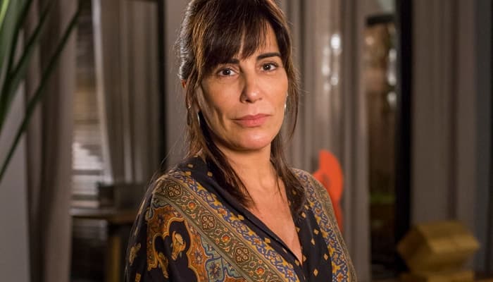 Gloria Pires é pega de surpresa e volta às novelas em remake de Éramos Seis na Globo