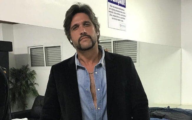 Após fim da dupla com o irmão, Leo Chaves abre o jogo sobre brigas e choca com relato
