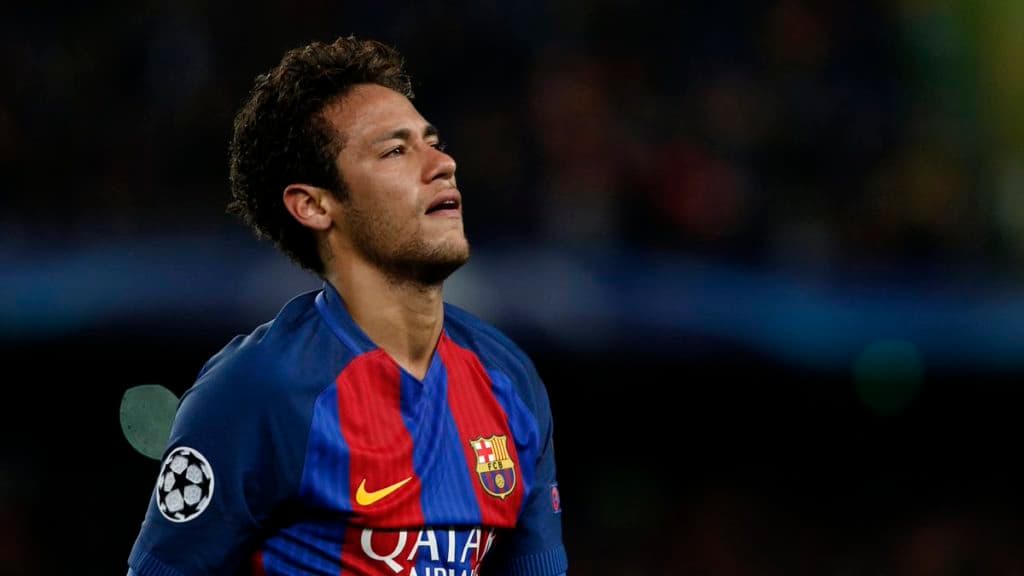 Neymar quebra o silêncio e desabafa sobre lesão no pé direito: "Só chorava"