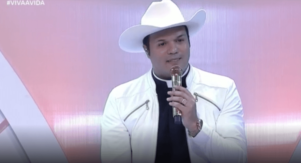 No comando de Padre Alessandro, programa da Rede Vida estreia novo cenário e bomba em audiência