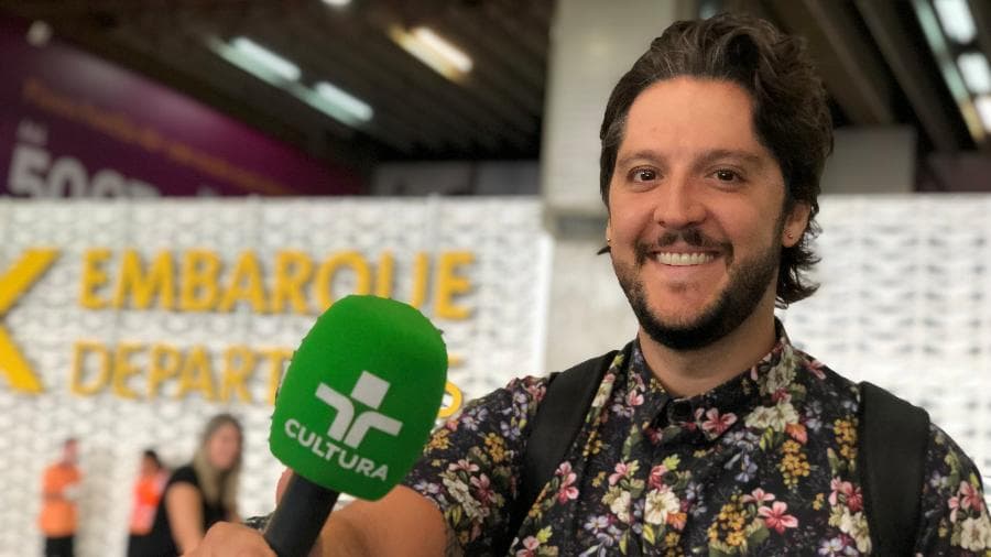 André Vasco é contratado para cobrir o Carnaval na TV Cultura (Foto: Reprodução) André Vasco é contratado para cobrir o Carnaval na TV Cultura (Foto: Reprodução)
