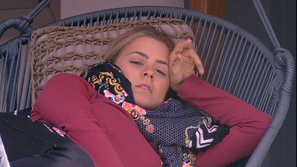 BBB19: Isabella passa mal, acaba prejudicando e toma decisão radical de última hora