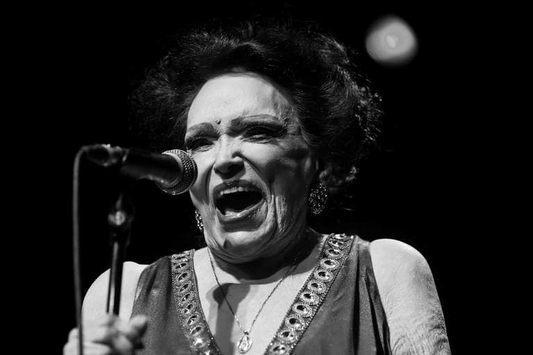 Aos 96 anos, atriz e cantora Bibi Ferreira morre na cidade do Rio de Janeiro