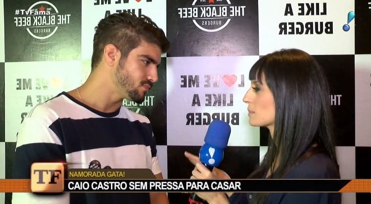 Caio Castro em entrevista para o TV Fama Caio Castro em entrevista para o TV Fama