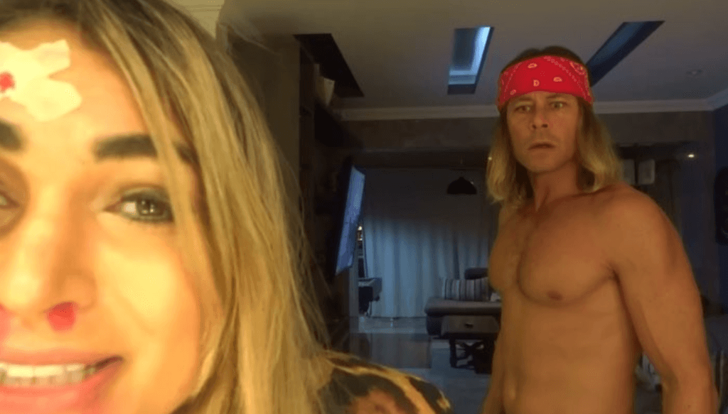 Theo Becker faz vídeo polêmico envolvendo sua esposa e é detonado