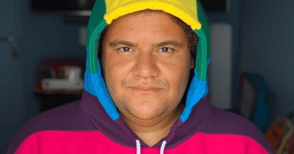 Gominho fica magérrimo, radicaliza o visual e surge irreconhecível; confira a foto
