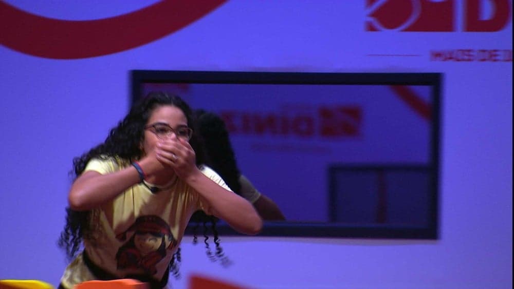 BBB19: Elana ganha a Prova do Líder pela terceira vez consecutiva