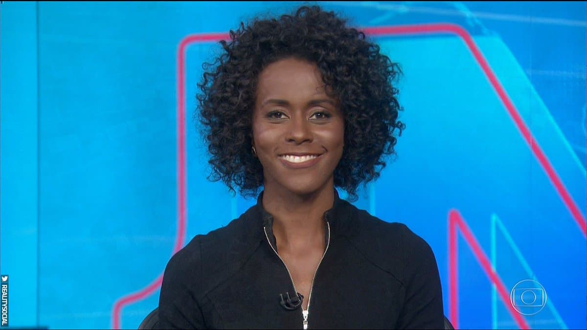 Maju Coutinho no comando do Jornal Nacional (Foto: Reprodução)