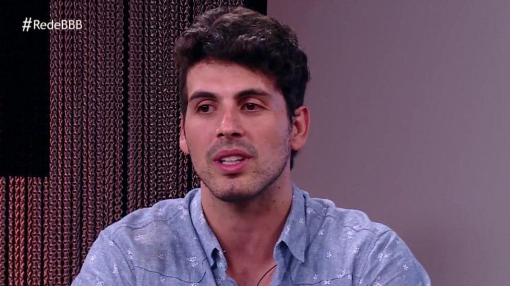 Maycon, do BBB19, é chamado pra depor após polêmica e explica sexo com animais