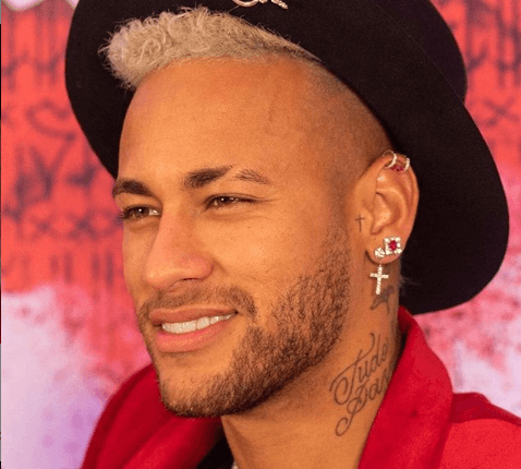 Neymar rasga elogios e amor em declaração para uma das mulheres de sua vida: "Te amo"