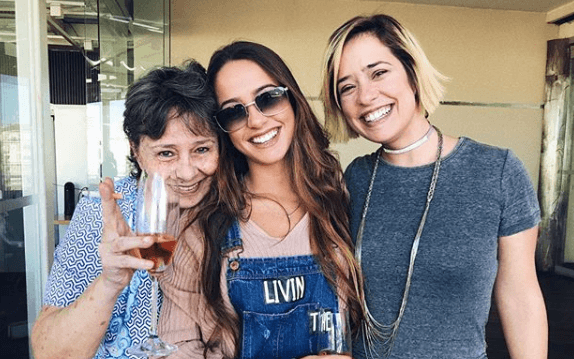 Globo coloca Paloma Duarte e a filha no elenco da nova temporada de Malhação