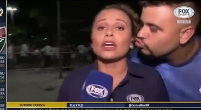Repórter sofre assédio ao vivo e Fox diz que "tomará medidas cabíveis"