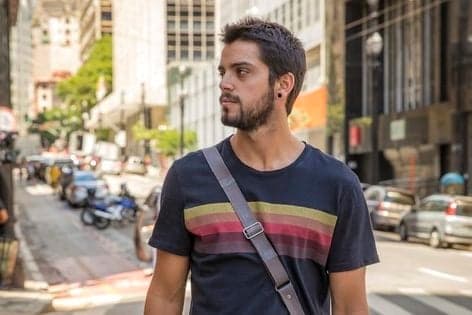 Bia Arantes fará par com Rodrigo Simas em Órfãos da Terra
