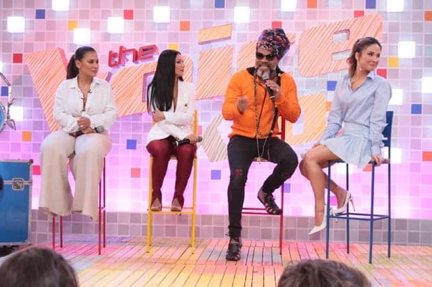 Carlinhos Brown rebate comentário de Simone e Simaria com ignorância e atitude repercute