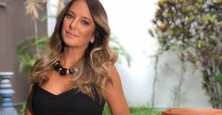 Grávida de seis meses, Ticiane Pinheiro ostenta o barrigão, surpreende pelo tamanho e choca internautas