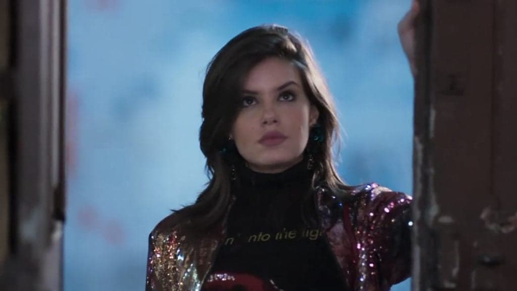Verão 90: Vanessa se dá mal e pode ser presa: "Ferrou tudo"