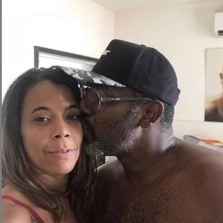 Silvia recebendo o carinho de MR Catra (Foto: Reprodução/Instagram) Silvia recebendo o carinho de MR Catra (Foto: Reprodução/Instagram)
