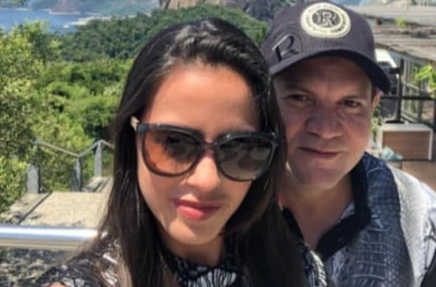 Separado de Joelma, Ximbinha e a nova namorada aparecem em clima de romance