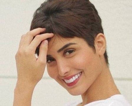 Após polêmica com família Poncio e briga judicial com Jonathan Couto, Letícia Almeida engata namoro com filho de famoso