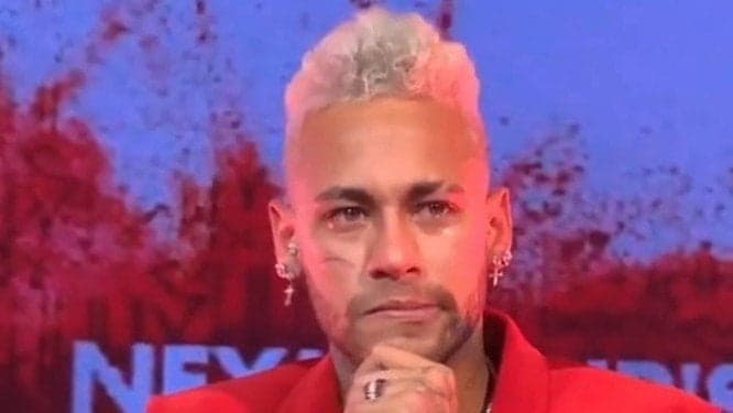 Neymar cai no choro, revela que queria um metatarso novo de presente e comove convidados