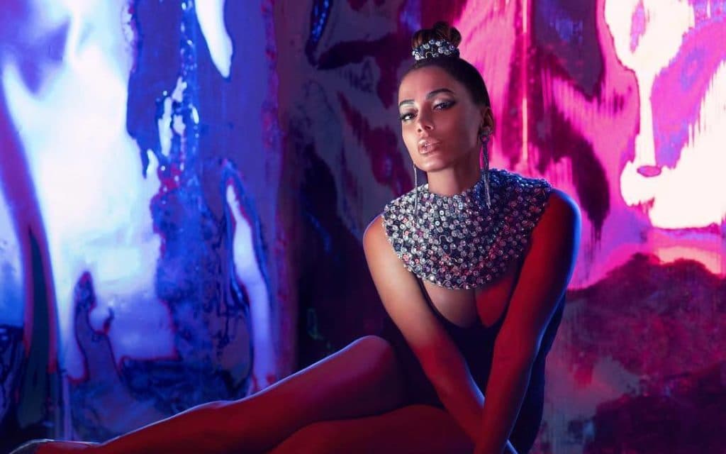 Anitta arrebenta e desbanca diva pop mundial como cantora mais ouvida