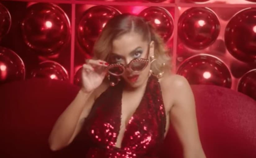 Vaza convite de festa privada de Anitta e cantora faz proibição absurda à convidados