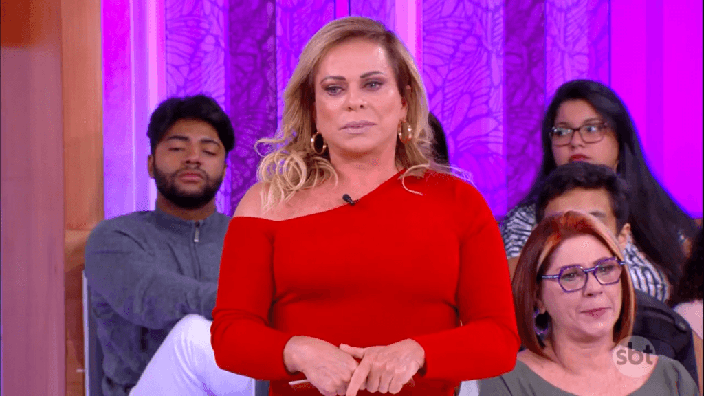 Casos de Família, de Christina Rocha, tem polícia envolvida e esquema de montagem dos casos finalmente desvendada