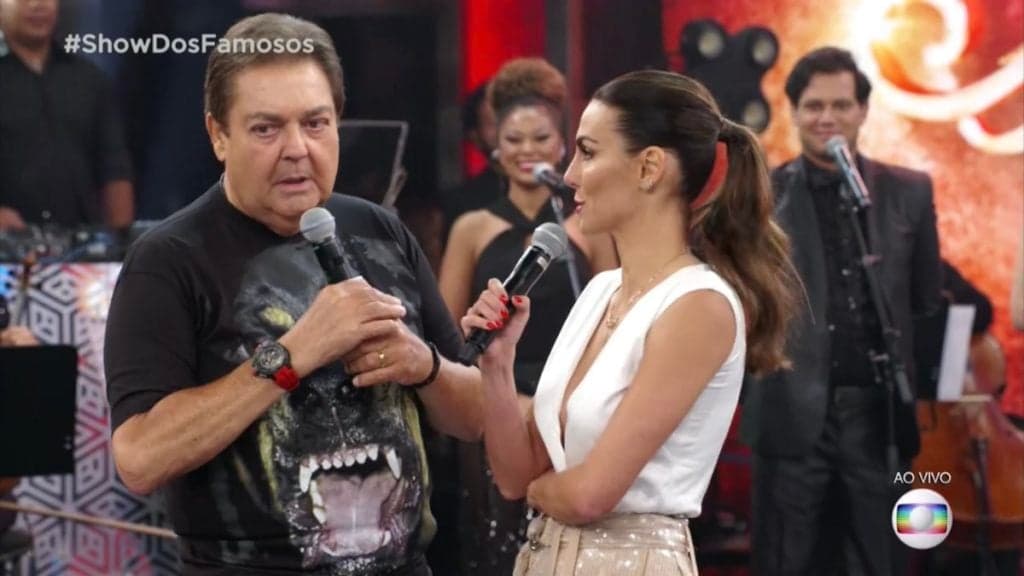 Com estreia do Show dos Famosos, Faustão se atrapalha, comete gafe ao vivo e é detonado