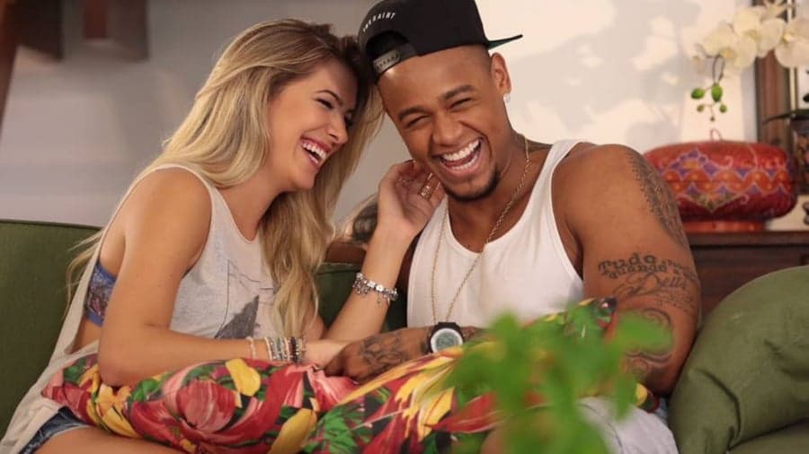 Leo Santana e Lorena Improta tentam voltar pela quarta vez, acionam medida extrema e partem para ritual