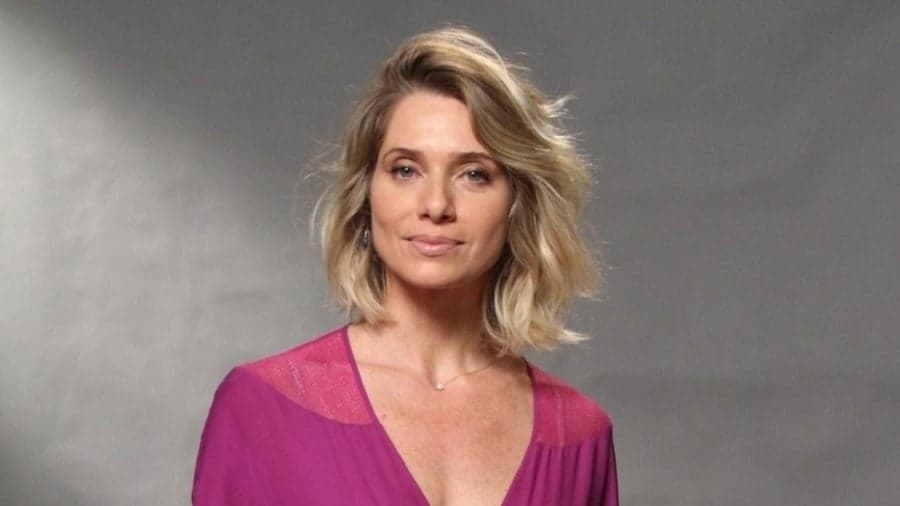Letícia Spiller proíbe ex-paquita de contar histórias que envolva seu nome em biografia: "O que tem a esconder?"