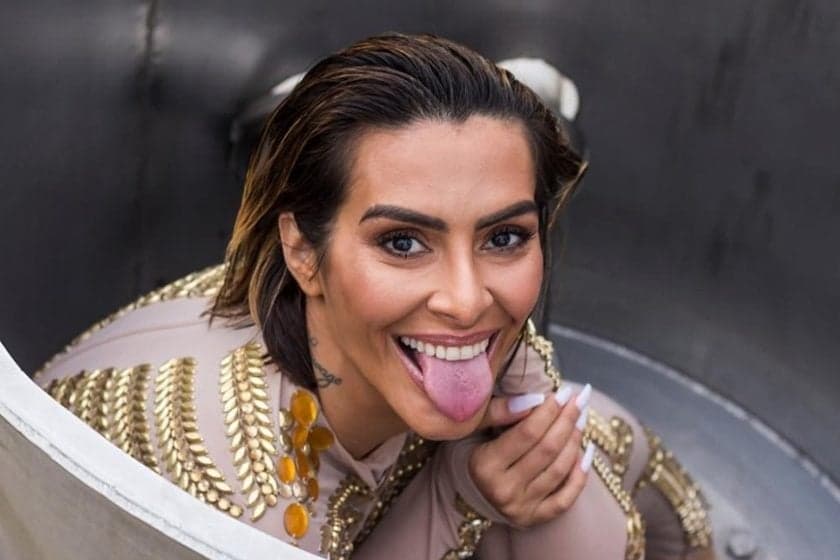 Cleo Pires mostra o resultado da lipoaspiração em dança sensual e deixa internautas babando