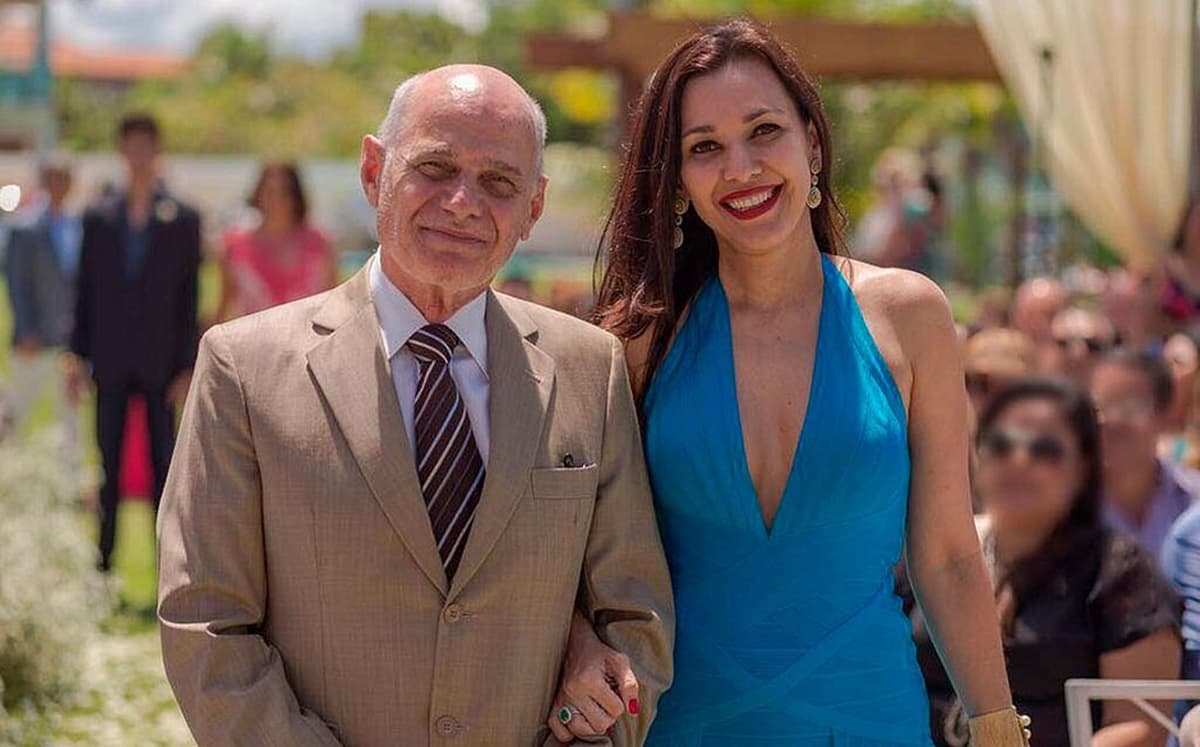 O jornalista Ricardo Boechat ao lado da esposa, Veruska Seibel (Foto: Reprodução) O jornalista Ricardo Boechat ao lado da esposa, Veruska Seibel (Foto: Reprodução)