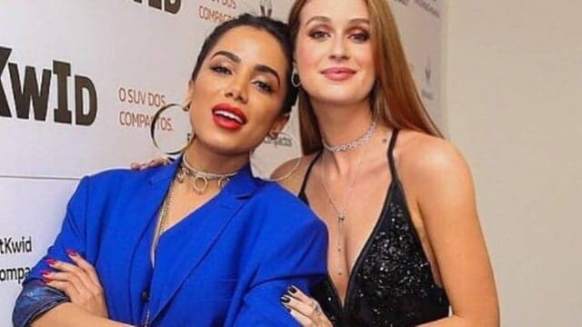 Marina Ruy Barbosa faz elogio para Anitta no instagram e cantora rebate: "Vendi um rim"
