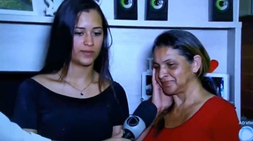 Mulher confunde Bacci com Batman ao vivo e vídeo viraliza; assista