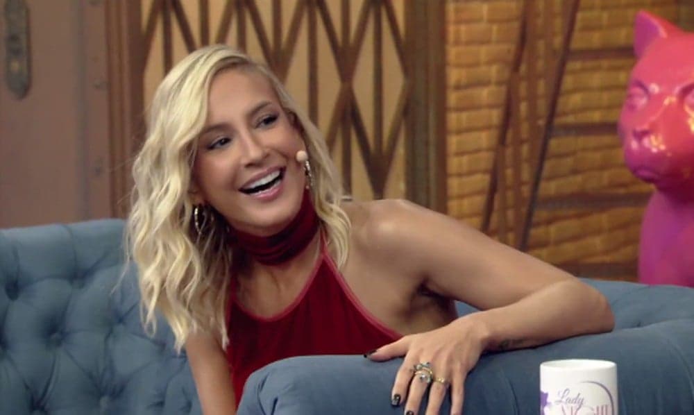 Claudia Leitte divide momento único ao lado de filha e encanta ao espalhar amor e cuidado