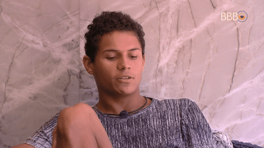 BBB19: Danrley relembra passagem de Ayrton no reality e comove: "Sofreu muito"