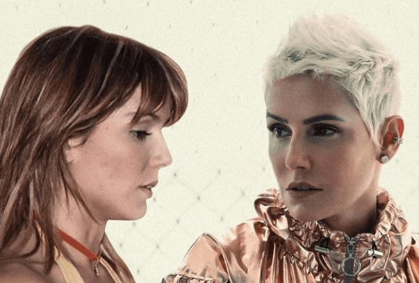Deborah Secco tem "encontro" com o passado, relembra casamentos que não deram certo e rebate quem a chama de put*