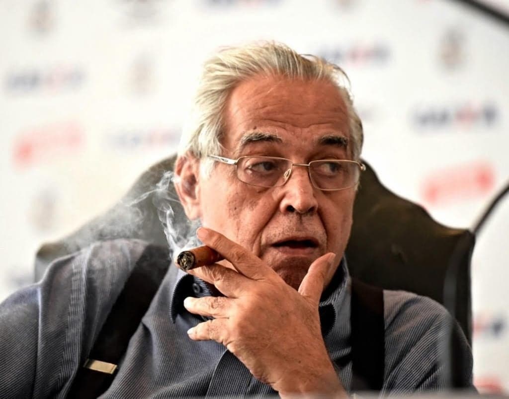 Ícone do futebol brasileiro, Eurico Miranda morre aos 74 anos e famosos lamentam
