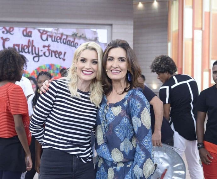 Filhas de Fátima Bernardes e Flávia Alessandra mantém amizade, aparecem juntas e enlouquecem internautas