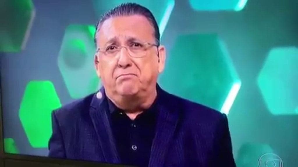 Galvão Bueno fica tristonho com morte de amigo famoso, envia flores e dispara: "Arrasado"