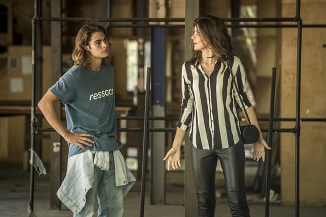 Verão 90: João é traído por Vanessa no julgamento e é condenado à prisão
