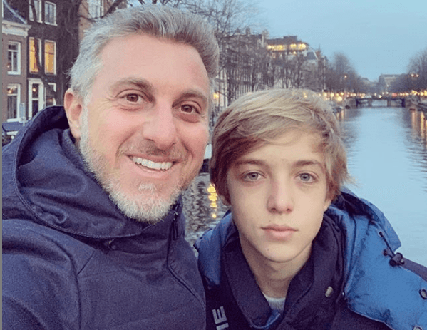 Luciano Huck comemora a chegada dos 14 anos do filho Joaquim e faz declaração