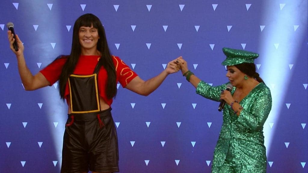 Mara Maravilha é destaque na Record ao lado do noivo e vira tema do Dança Gatinho com Rodrigo Faro