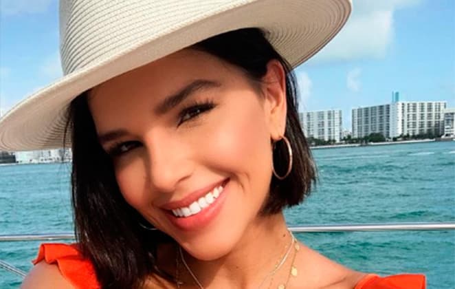 Mariana Rios ousa, faz topless em hotel na Itália e deixa seguidores babando