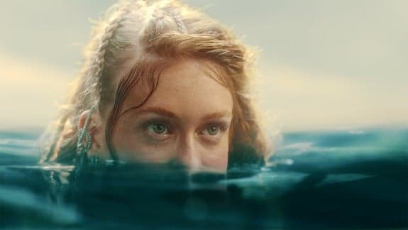 Marina Ruy Barbosa é prejudicada e Globo pretende afastá-la por 3 anos; assessoria nega